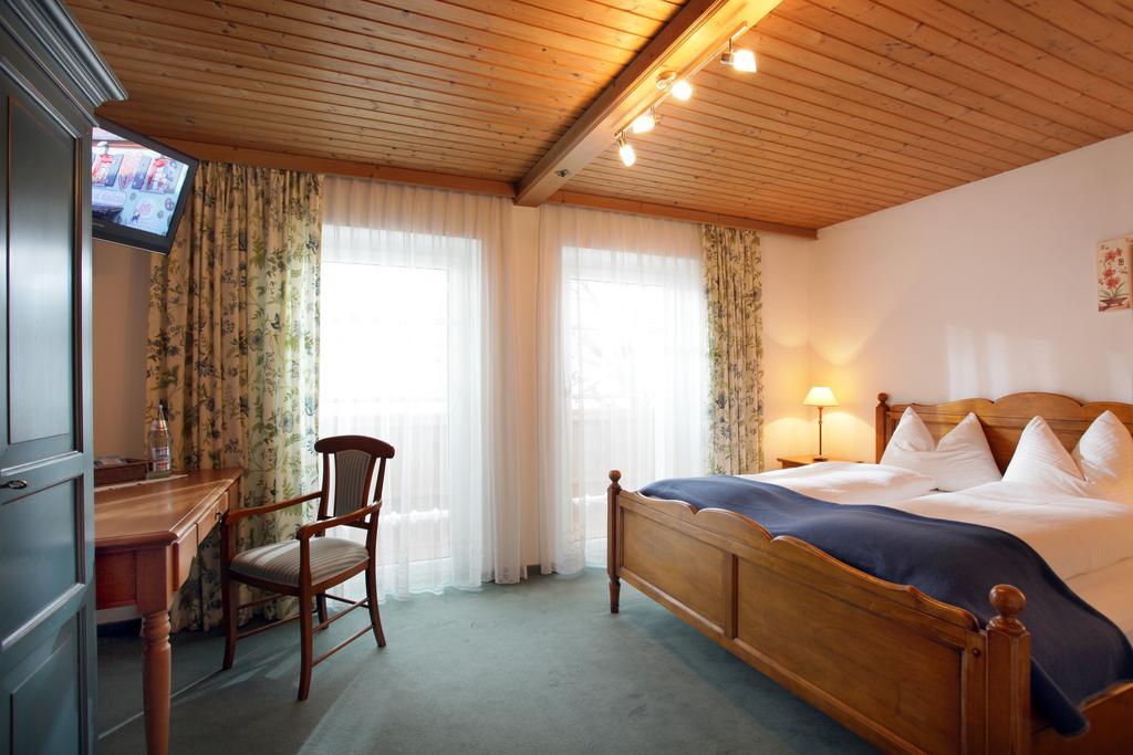 Pension Rosenhof Brixen im Thale Pokoj fotografie